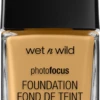 Wet N Wild Photo Focus Foundation Dewy - DESERT BEIGE